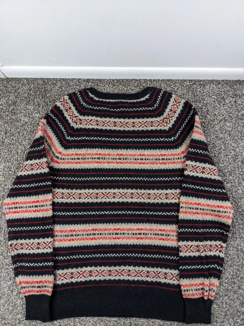 J Crew Sweater Fair Isle Lambswool Crewneck Raglan Pullover Black Red Mens Large